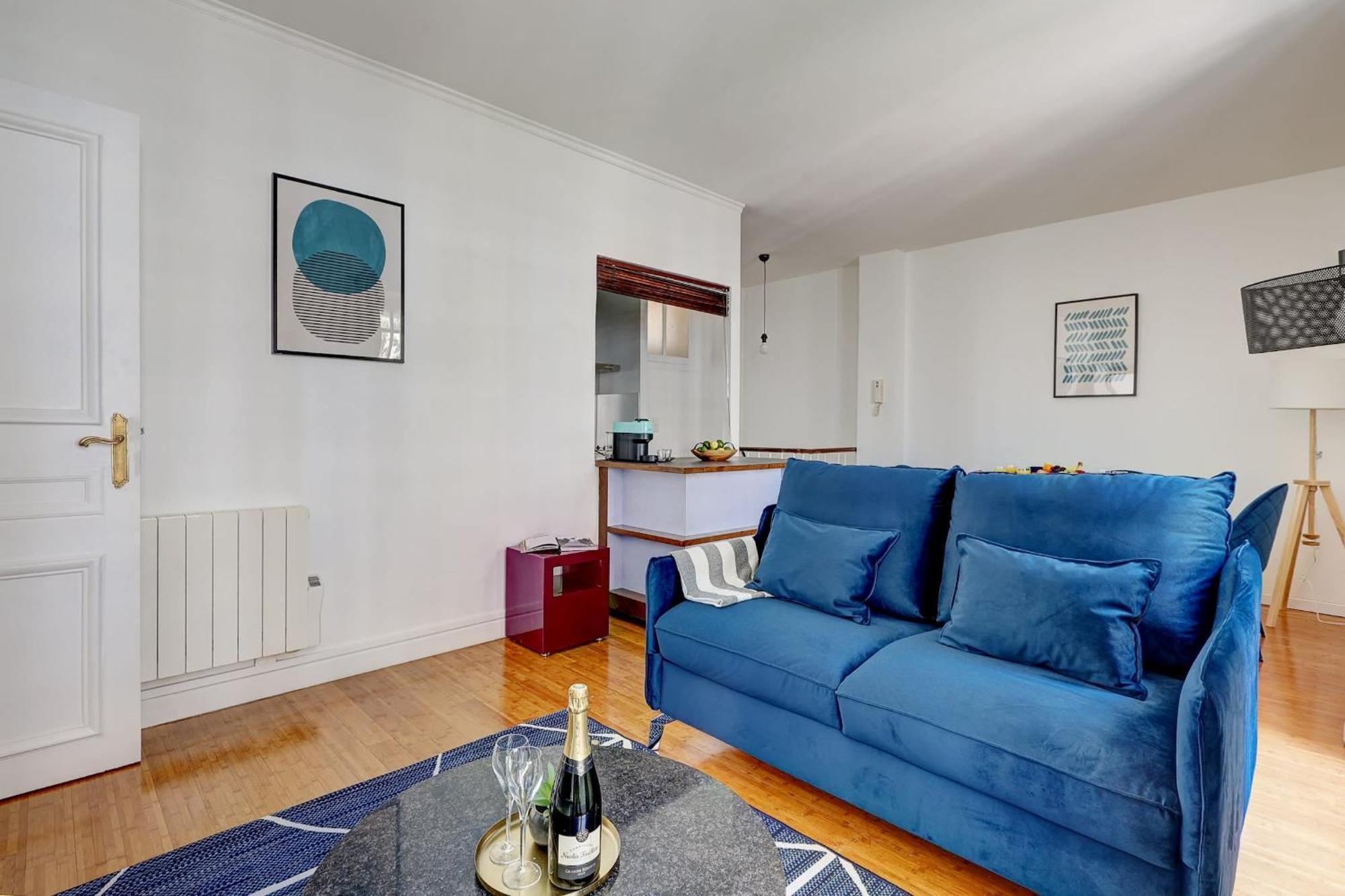 Champs-Elysees - 2Br With Balcony - Cityapartmentstay Paris Eksteriør billede